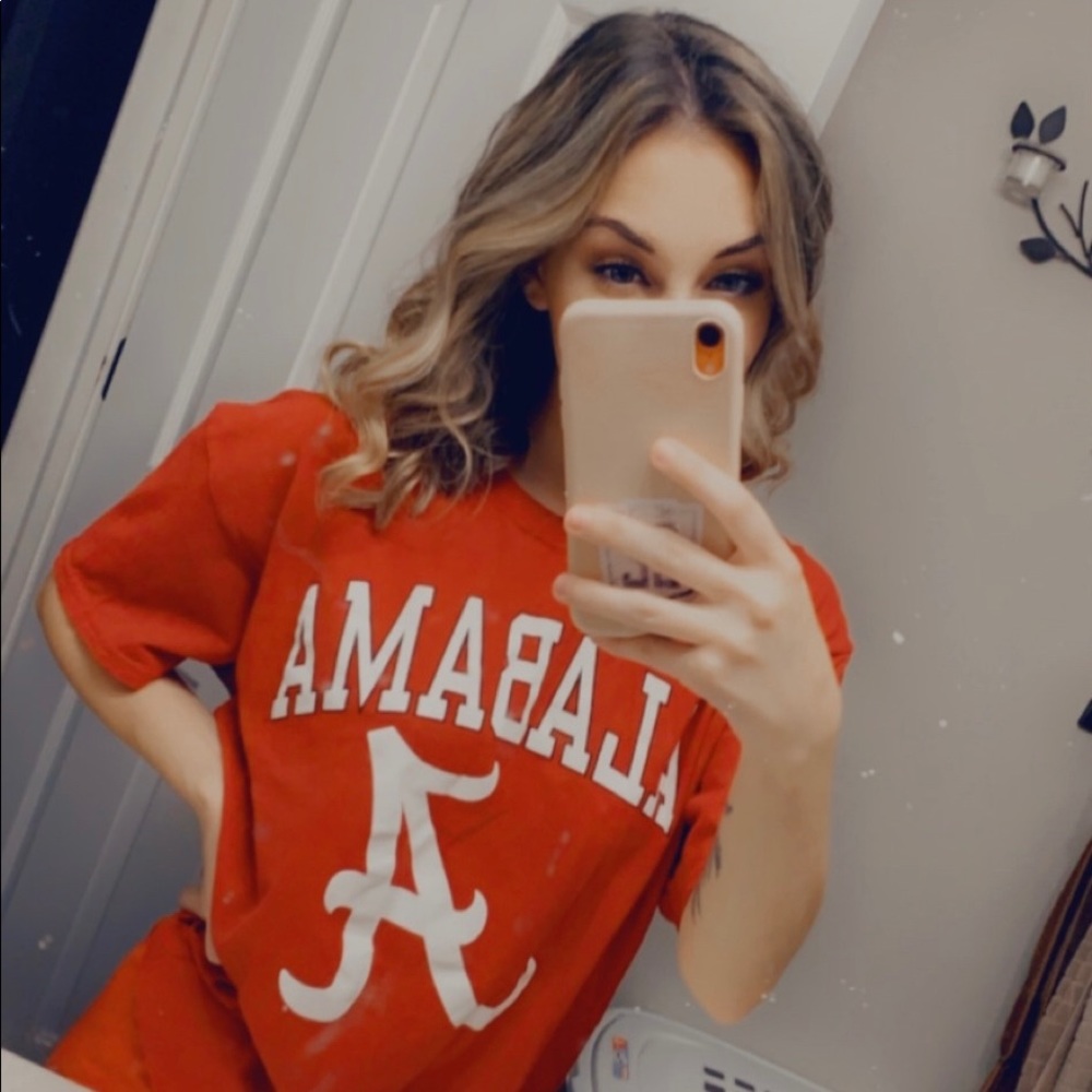 Meet your Posher, Emilee